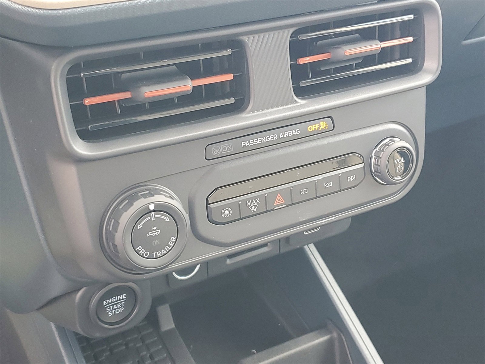2025 Ford Maverick Lariat photo 19