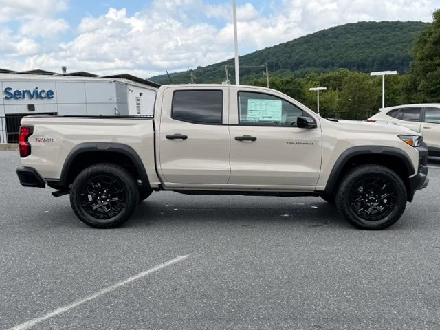 2026 Chevrolet Colorado Trail Boss - Photo 13