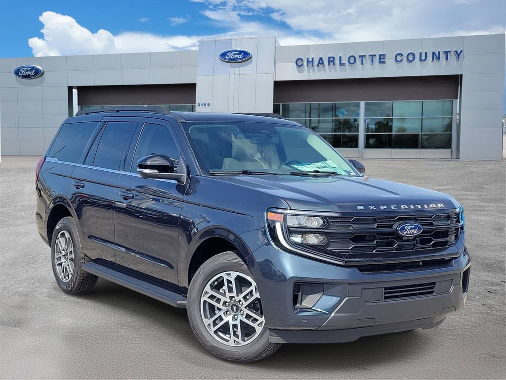 2026 Ford Expedition Active 4x4's photo