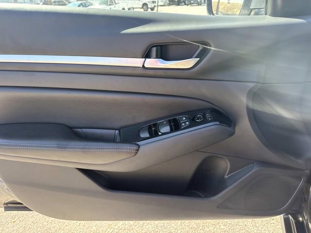 2023 Nissan Altima 2.5 SV photo 16