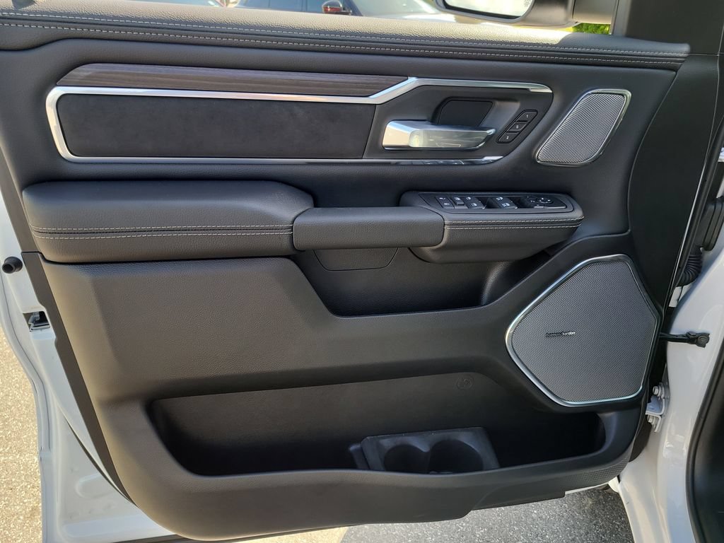 2026 RAM 1500 Laramie - Photo 16