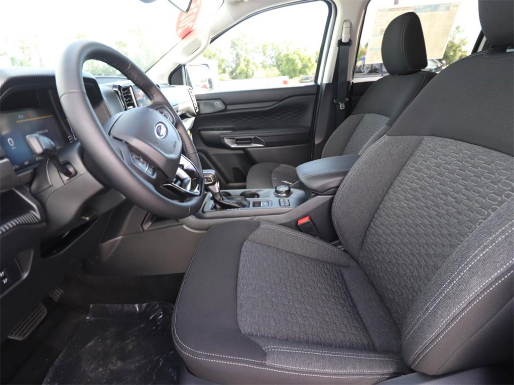 2025 Ford Ranger XLT photo 2
