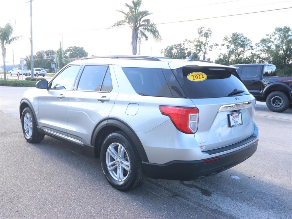2022 Ford Explorer XLT photo 6