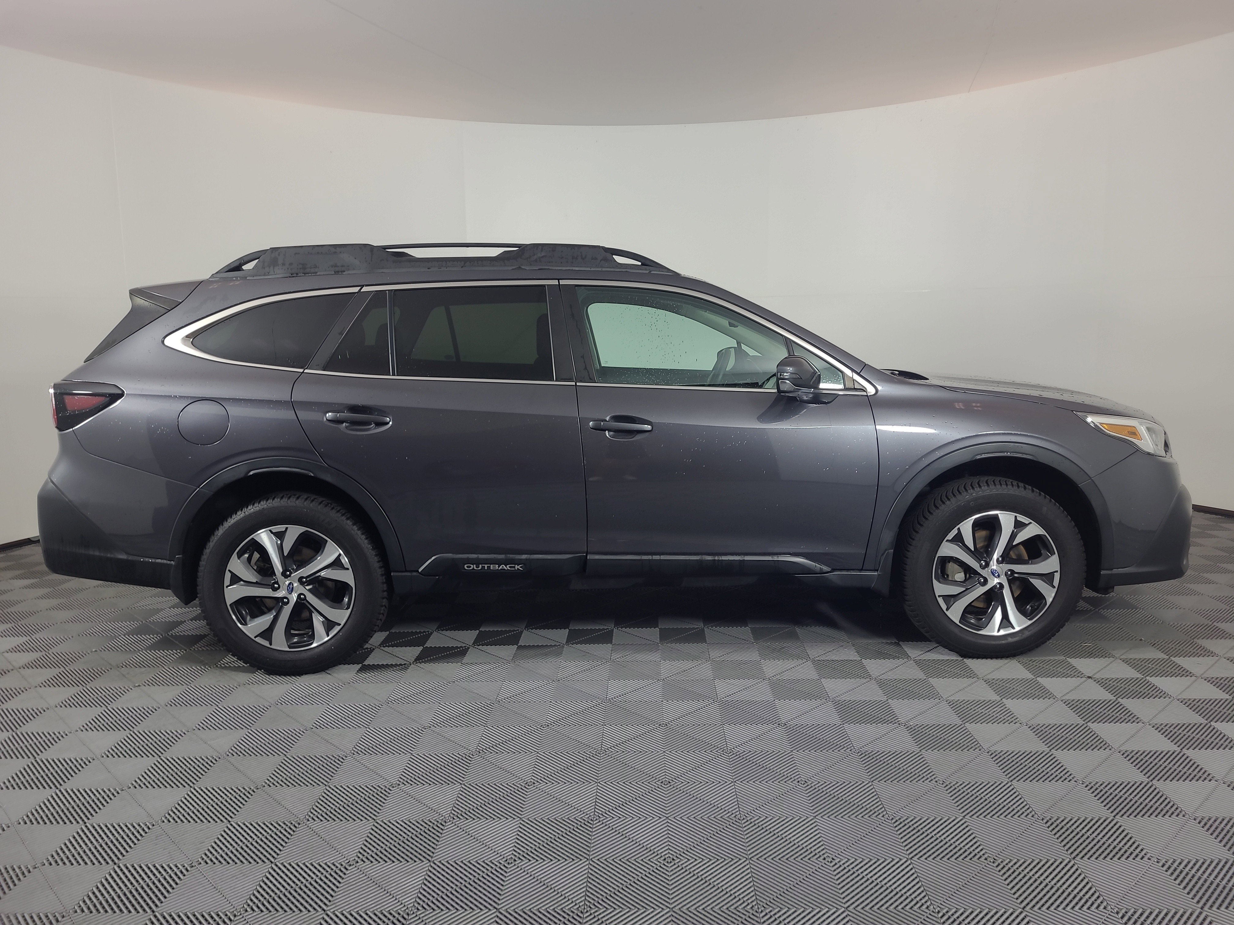 Used 2020 Subaru Outback Limited with VIN 4S4BTALC5L3142984 for sale in Brighton, CO