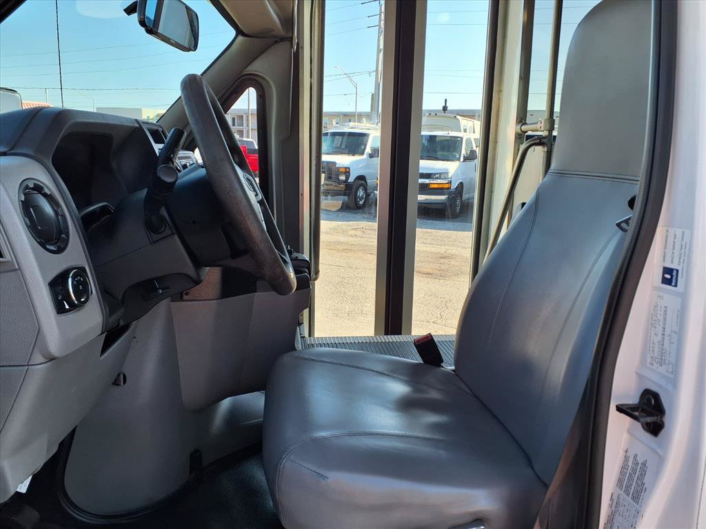 2021 Ford E-Series Cutaway Base - Photo 27