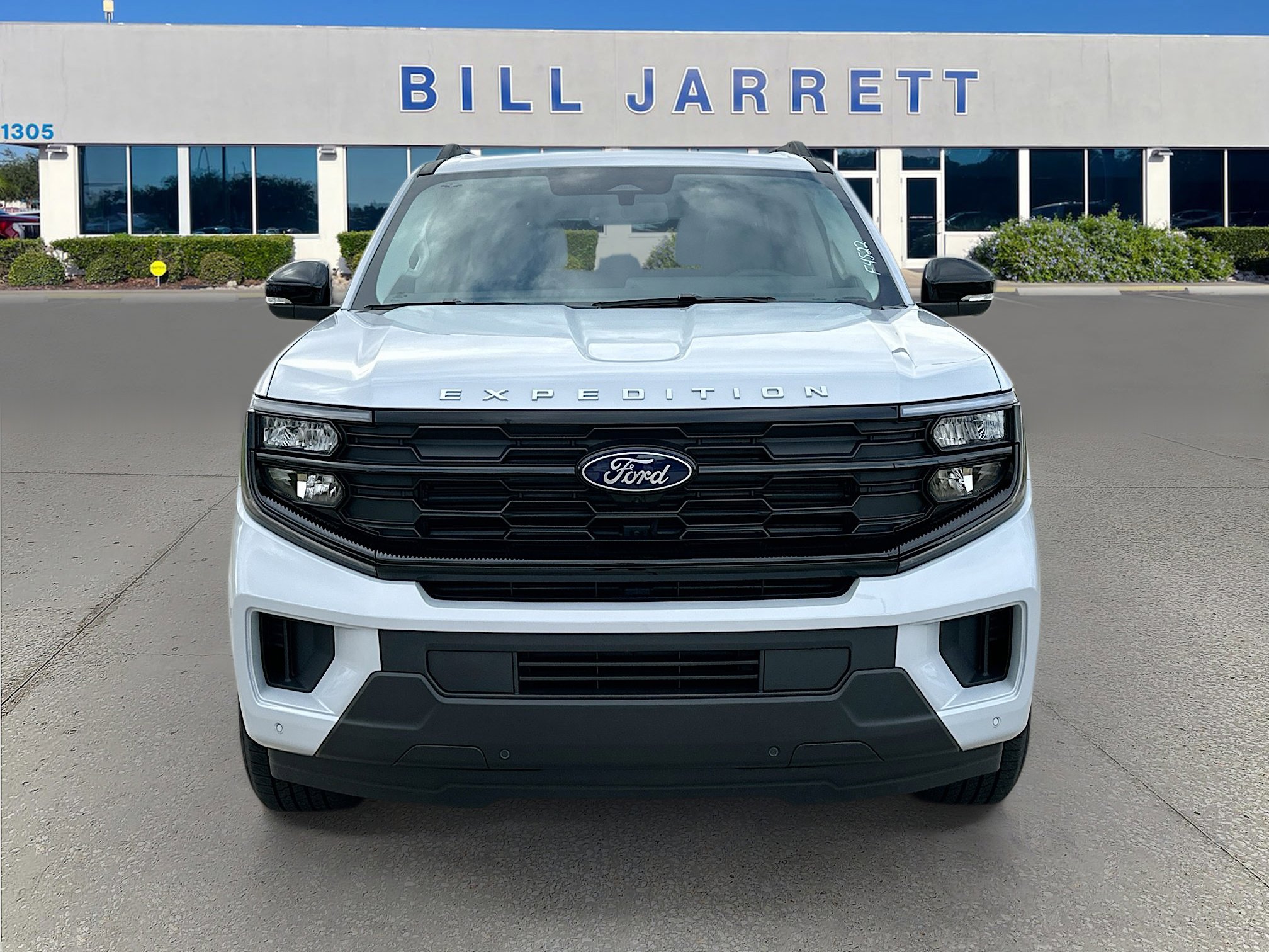 2025 Ford Expedition MAX photo 2