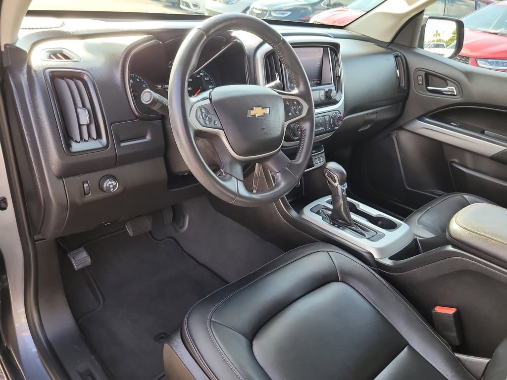 2022 Chevrolet Colorado LT photo 13