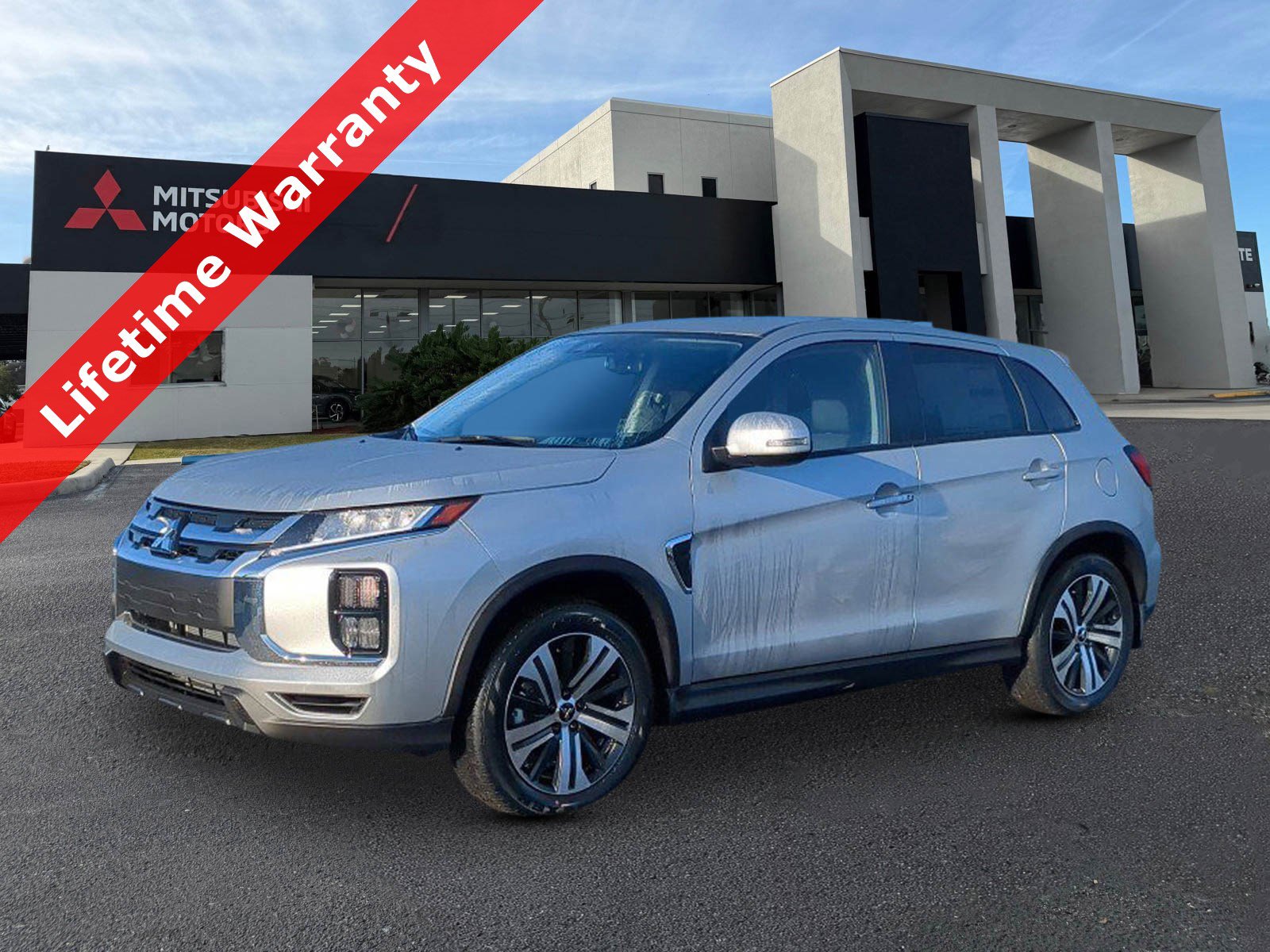 2026 Mitsubishi Outlander Sport 2.0 SE AWC CVT's photo