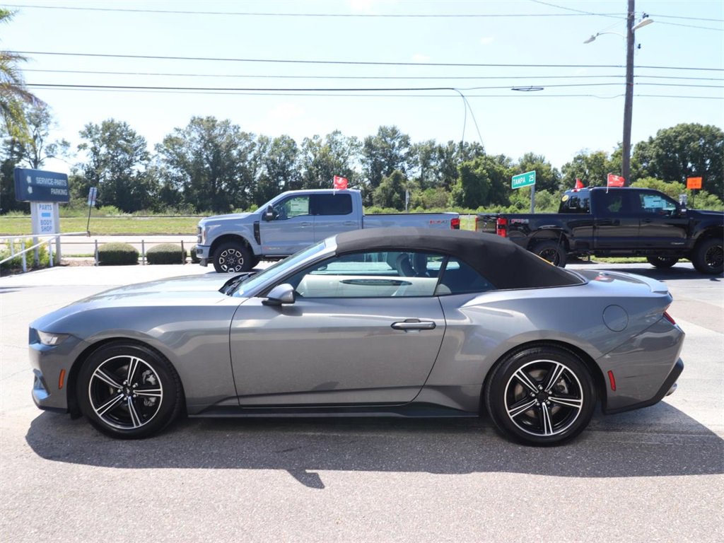 2024 Ford Mustang EcoBoost Premium Convertible photo 3