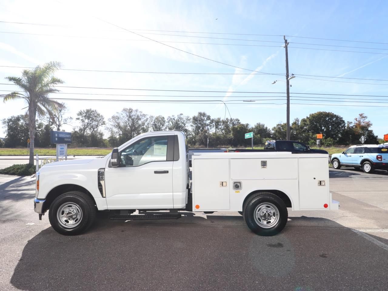 2026 Ford F-250 Super Duty XL - Photo 9