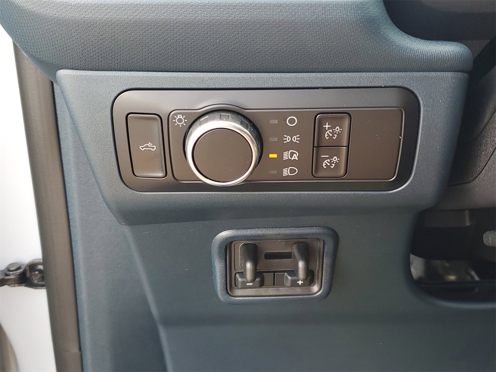 2025 Ford Maverick Lariat photo 21