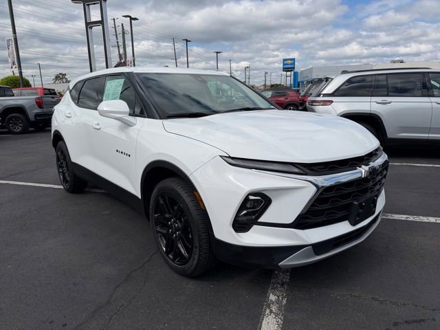2023 Chevrolet Blazer 2.0T 2LT FWD's photo
