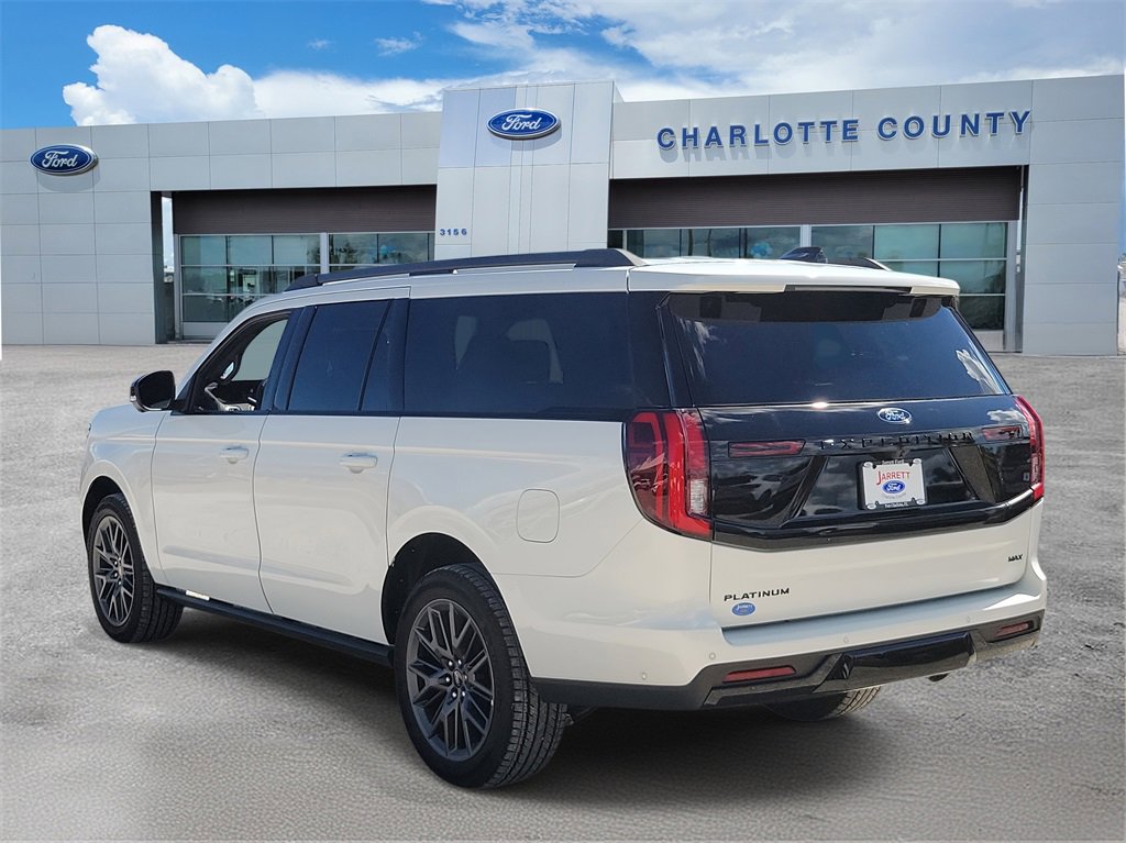 2025 Ford Expedition MAX Platinum photo 3