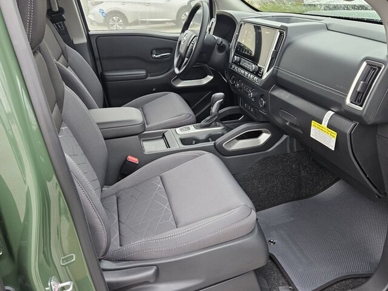 2026 Nissan Frontier SV - Photo 15