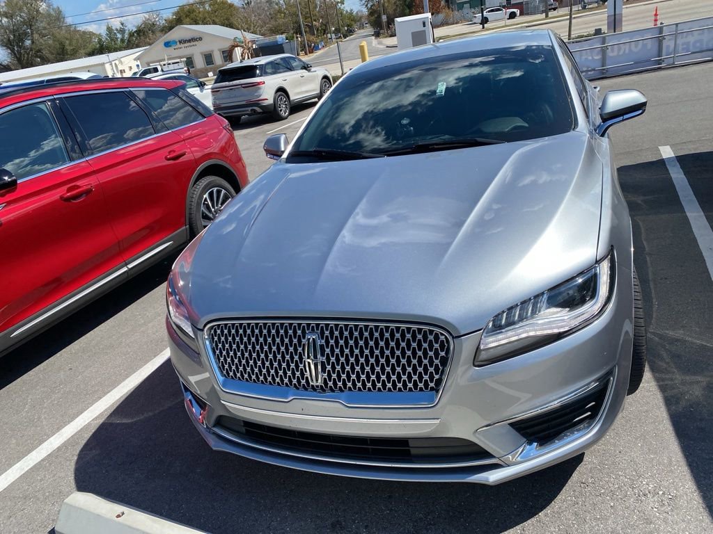 2020 Lincoln MKZ