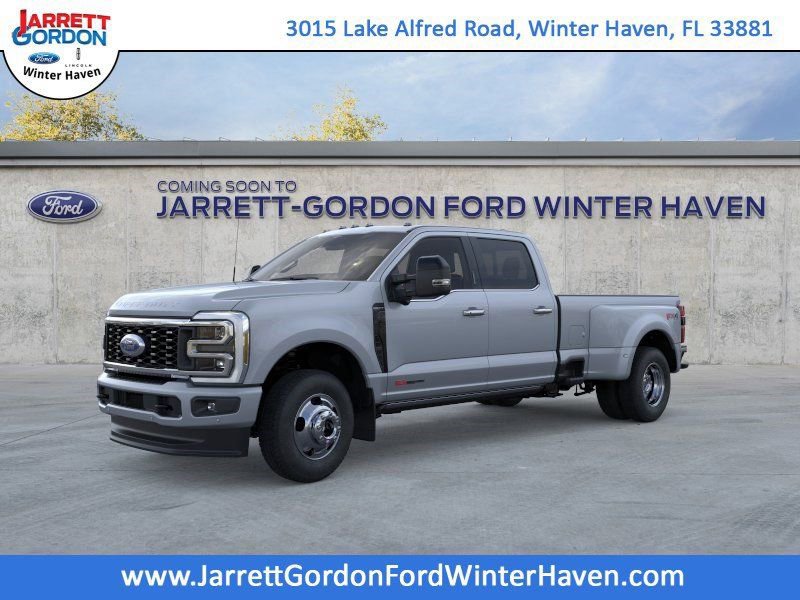 2026 Ford F-350 Platinum 4x4 Crew Cab 8' Box DRW's photo