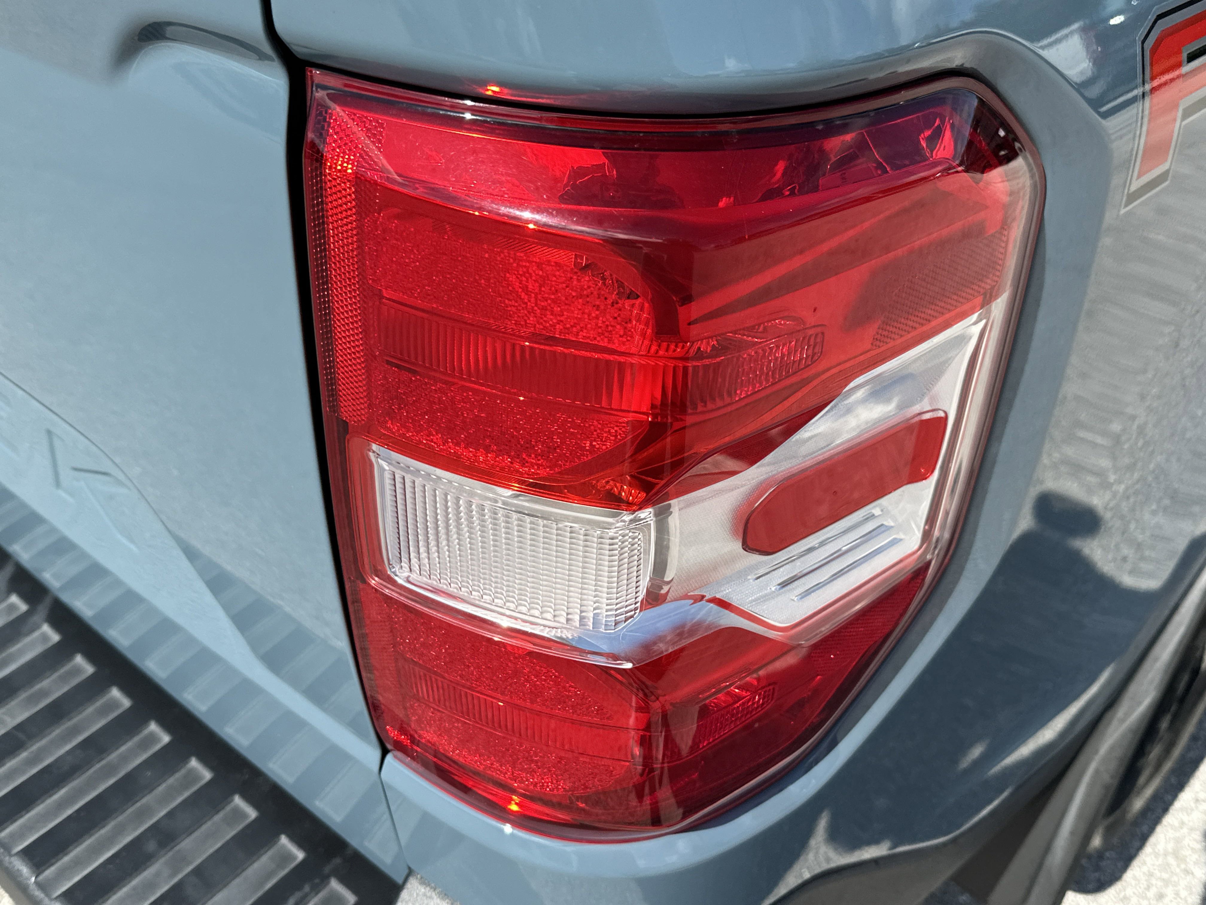 2022 Ford Maverick XLT photo 3