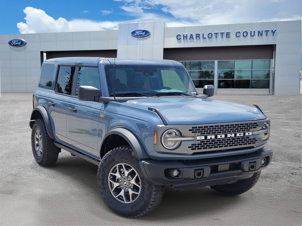 2025 Ford Bronco Badlands 4x4's photo
