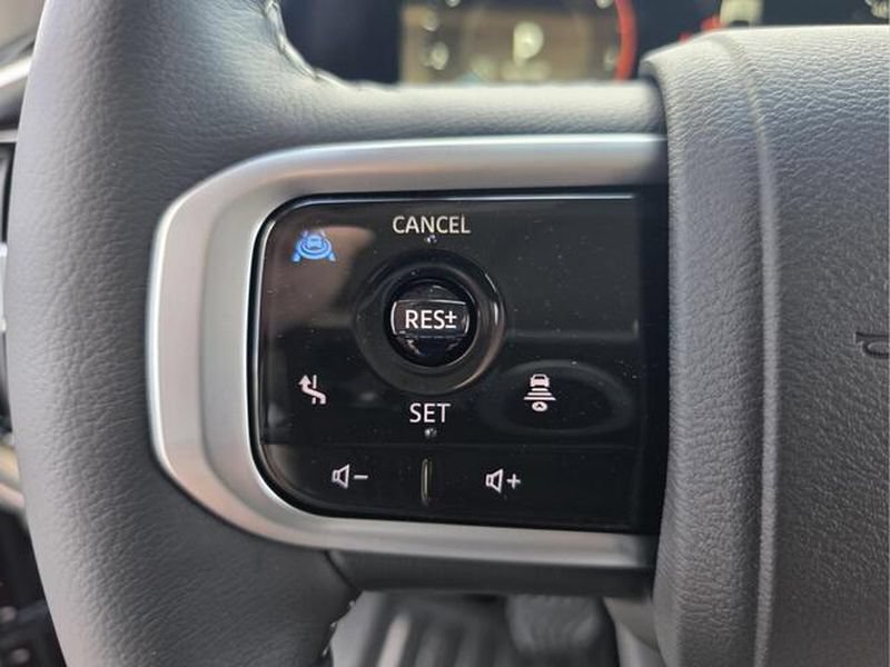 2026 Nissan Armada Platinum - Photo 26