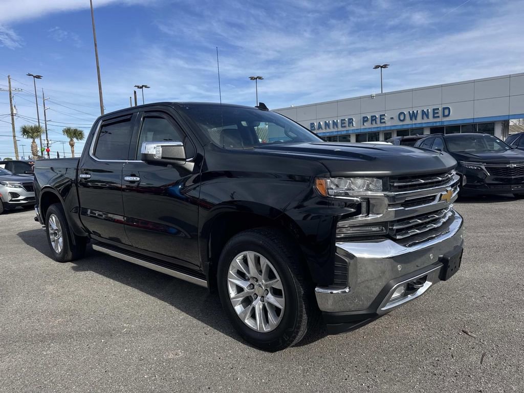 2021 Chevrolet Silverado 1500 LTZ photo 2