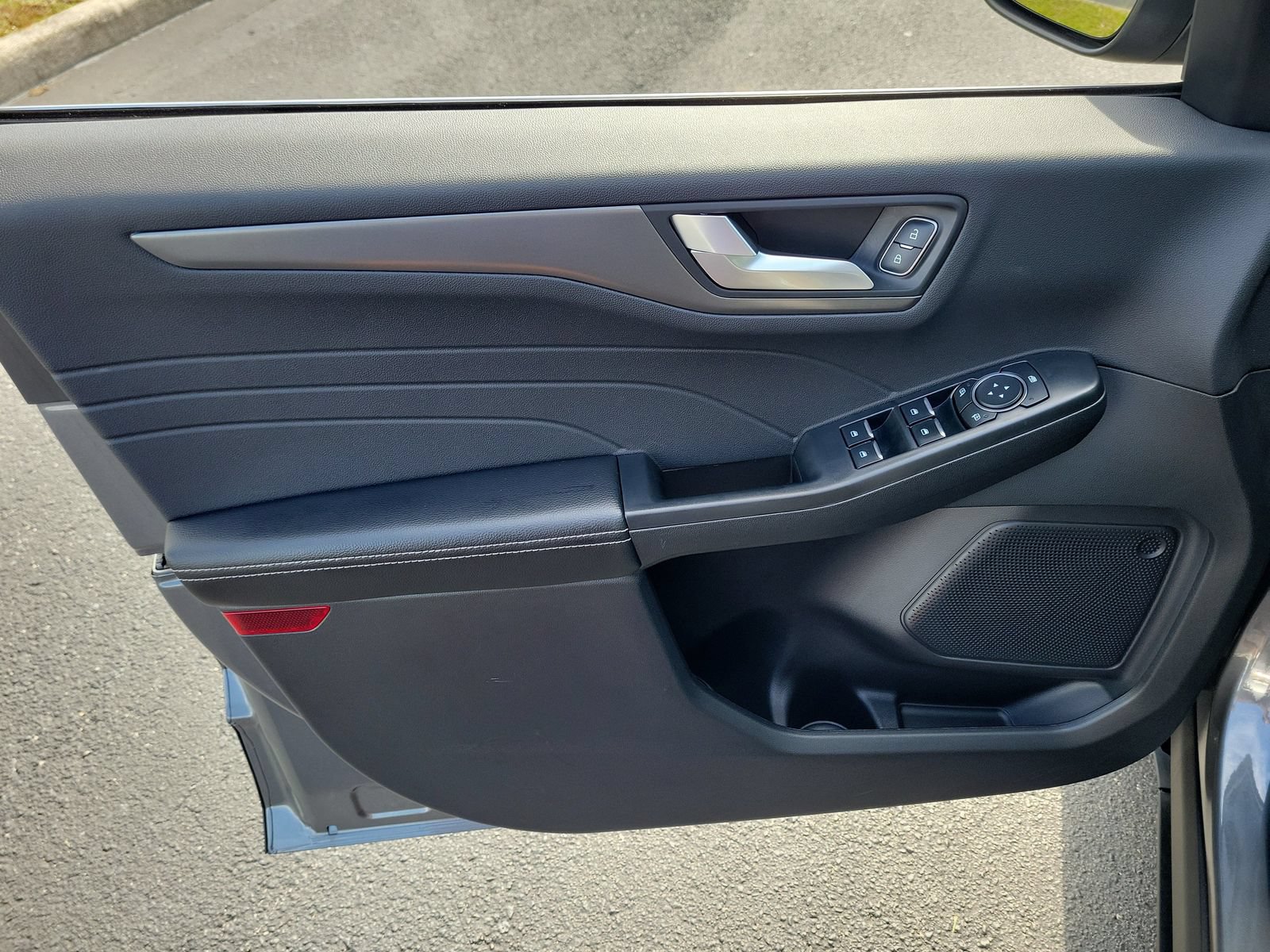 2026 Ford Escape Plug-in hybrid PHEV - Photo 14