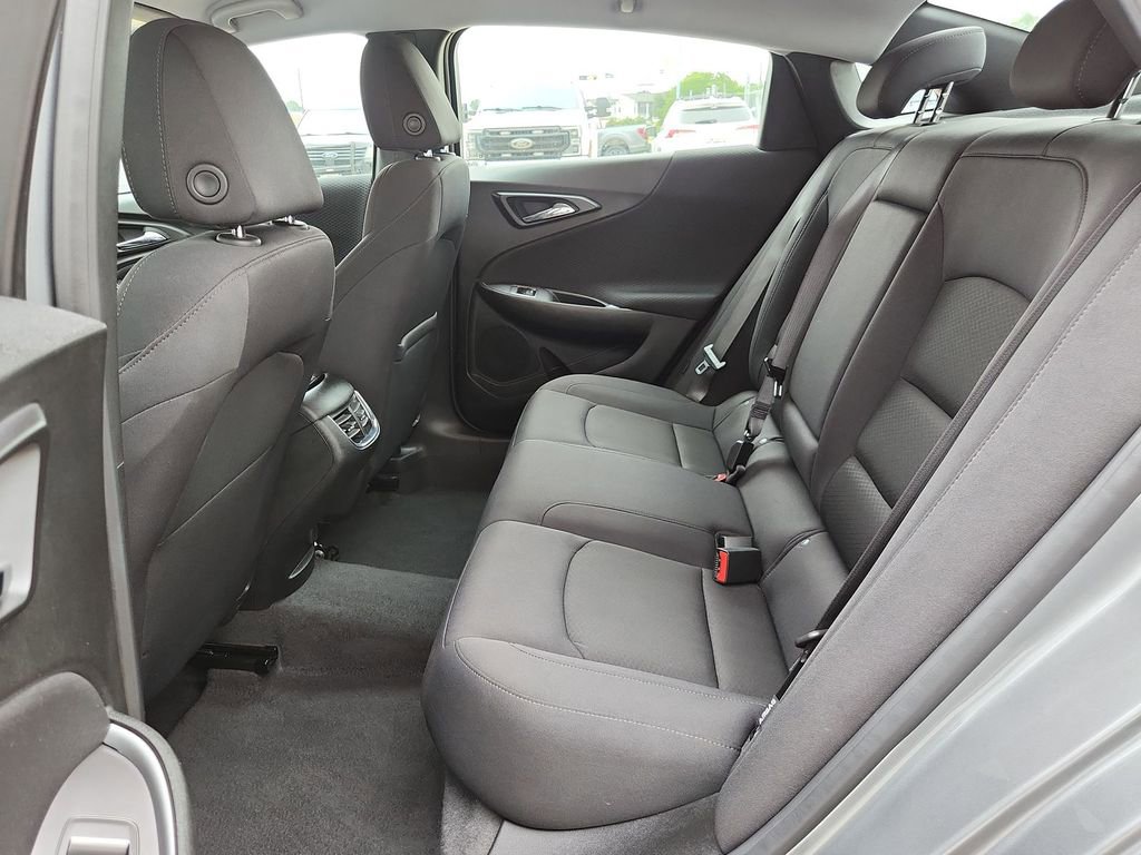 2023 Chevrolet Malibu 1LT - Photo 13