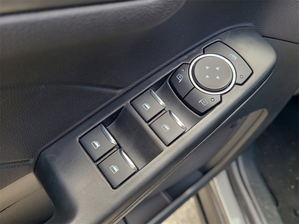 2025 Ford Escape Plug-In Hybrid photo 18