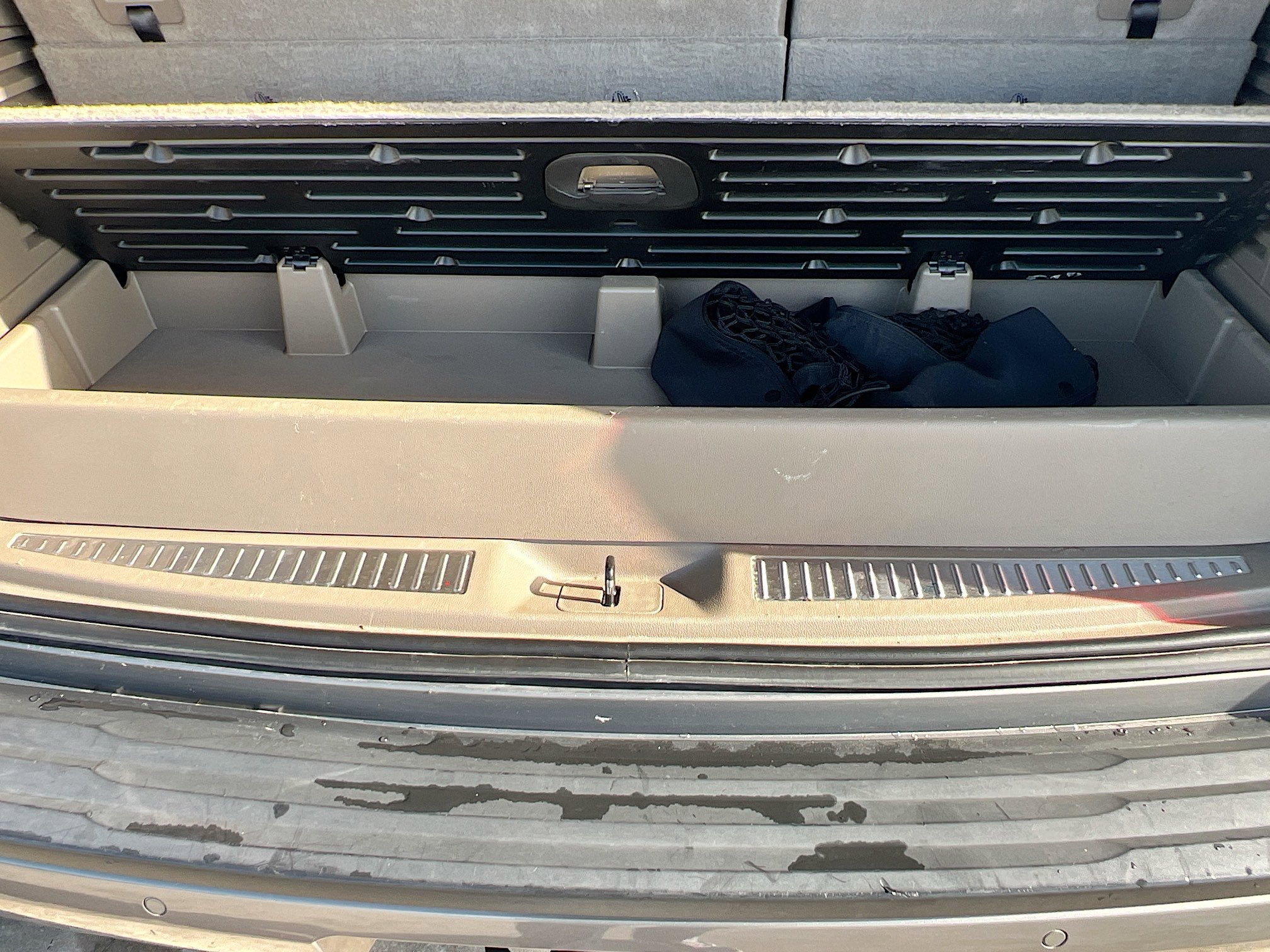 2019 Chevrolet Tahoe LT photo 34