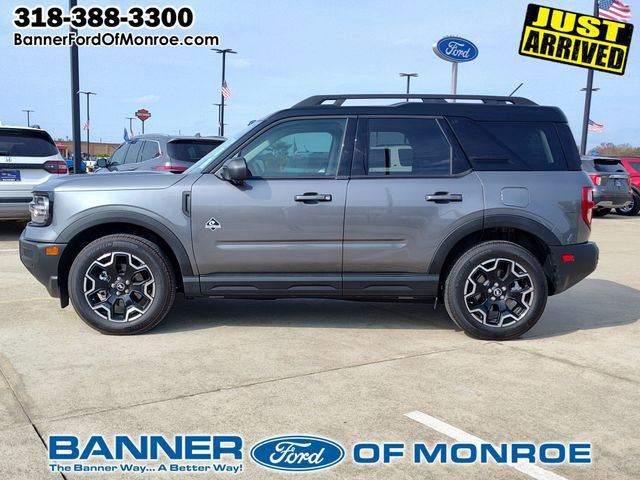 2025 Ford Bronco Sport Outer Banks photo 3