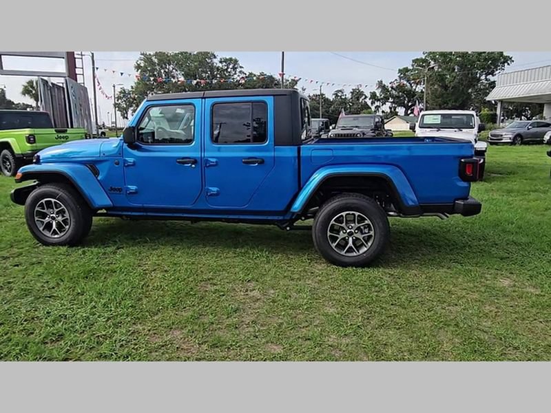 2025 Jeep Gladiator Sport S - Photo 17