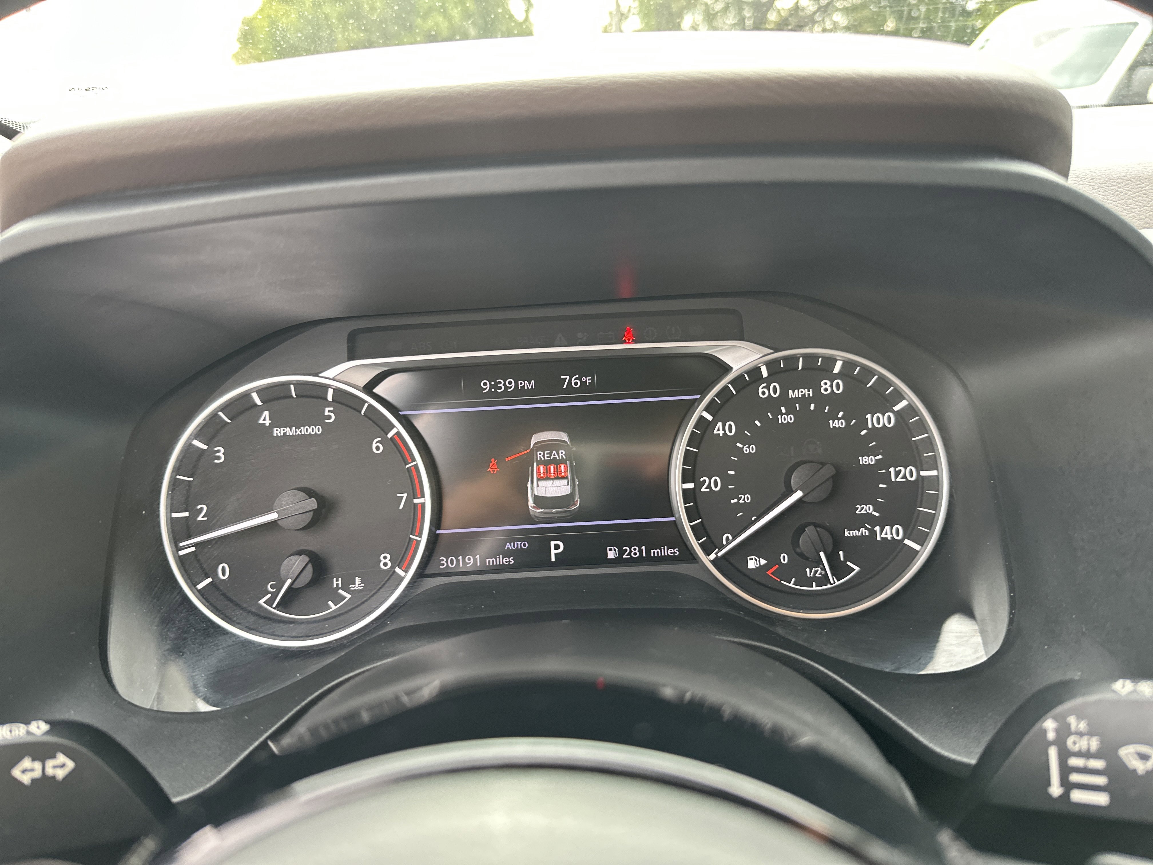 2023 Nissan Rogue SV photo 2