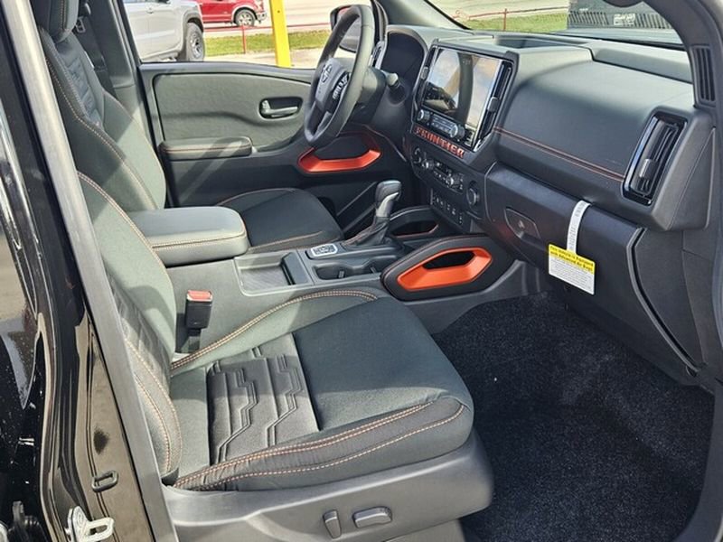 2026 Nissan Frontier PRO-4X - Photo 13
