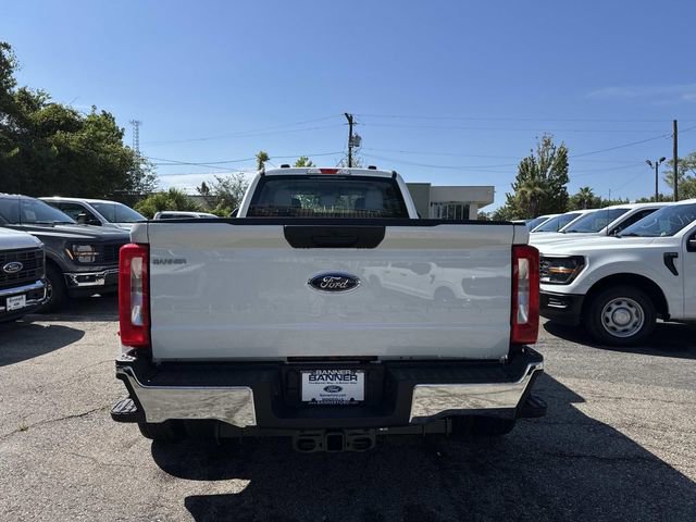 2025 Ford F-350 XL photo 3