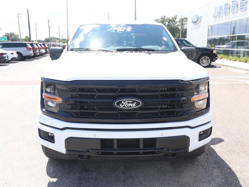 2025 Ford F-150 XLT photo 3