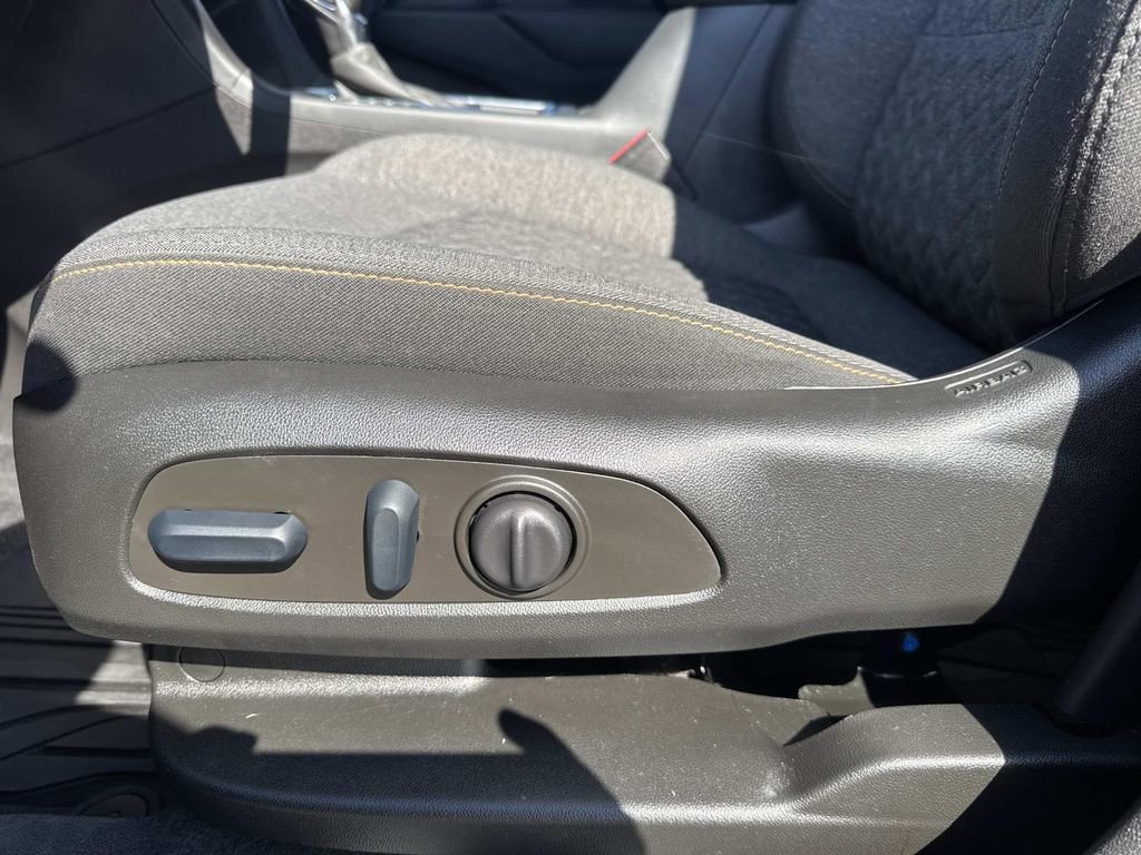 2022 Chevrolet Equinox LT photo 15