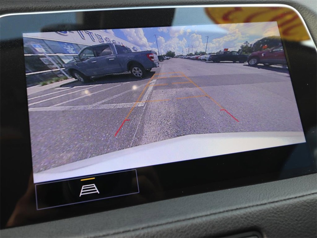 2023 Cadillac XT4 Premium Luxury photo 4