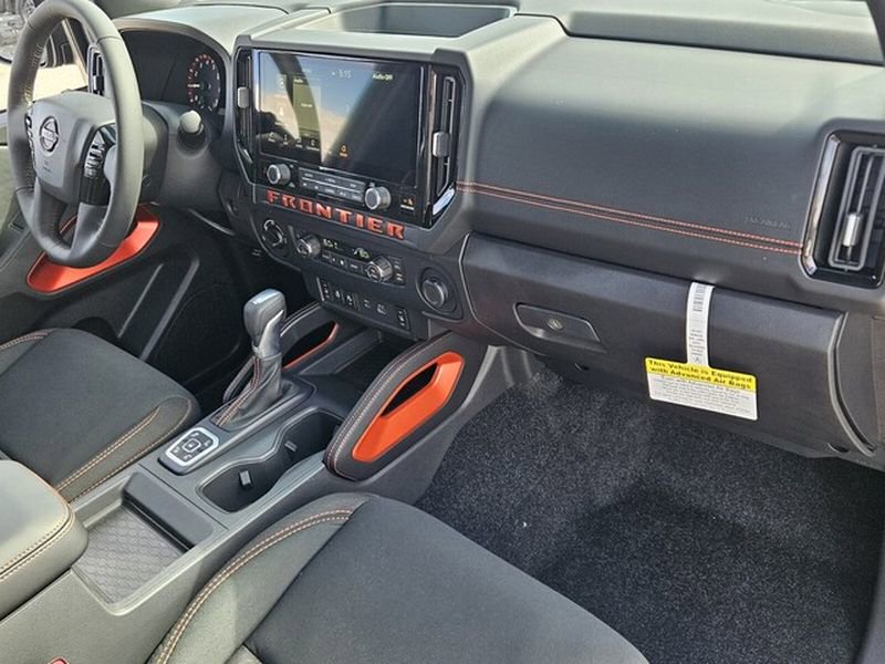 2026 Nissan Frontier PRO-4X - Photo 14