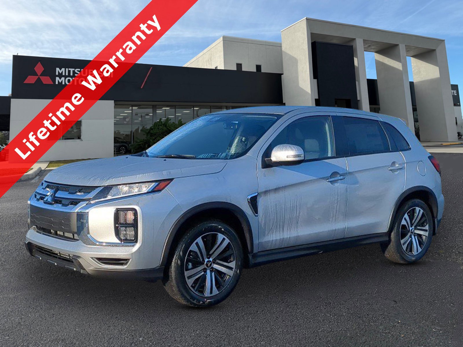2026 Mitsubishi Outlander Sport's photo