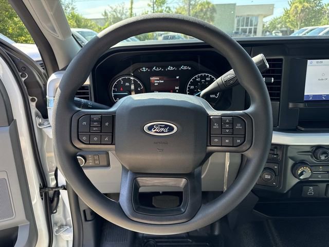 2025 Ford F-350 XL photo 8