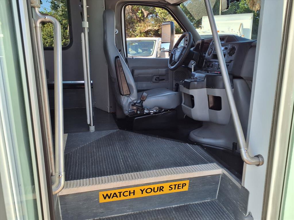 2021 Ford E-Series Cutaway Base - Photo 13