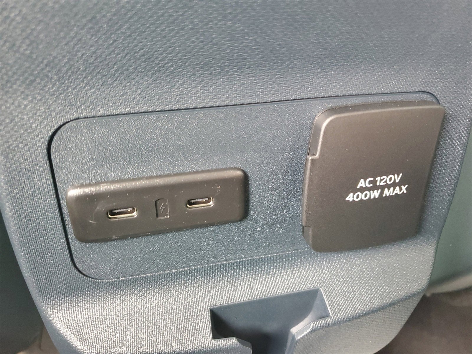 2025 Ford Maverick Lariat photo 10