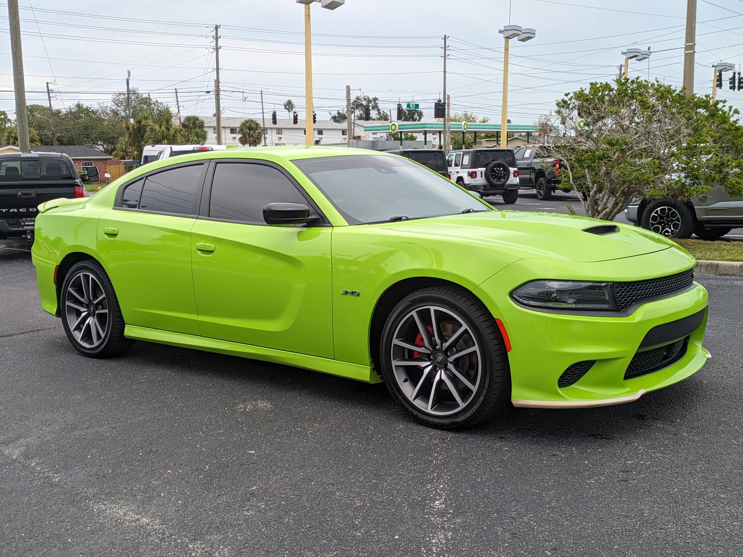 2023 Dodge Charger R/T photo 3