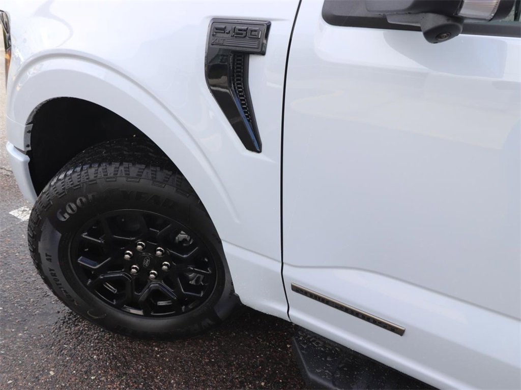 2025 Ford F-150 XLT photo 4