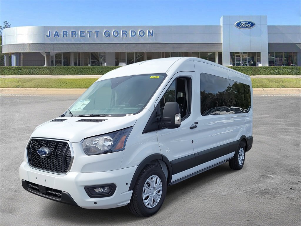 2025 Ford Transit Passenger XLT photo 2