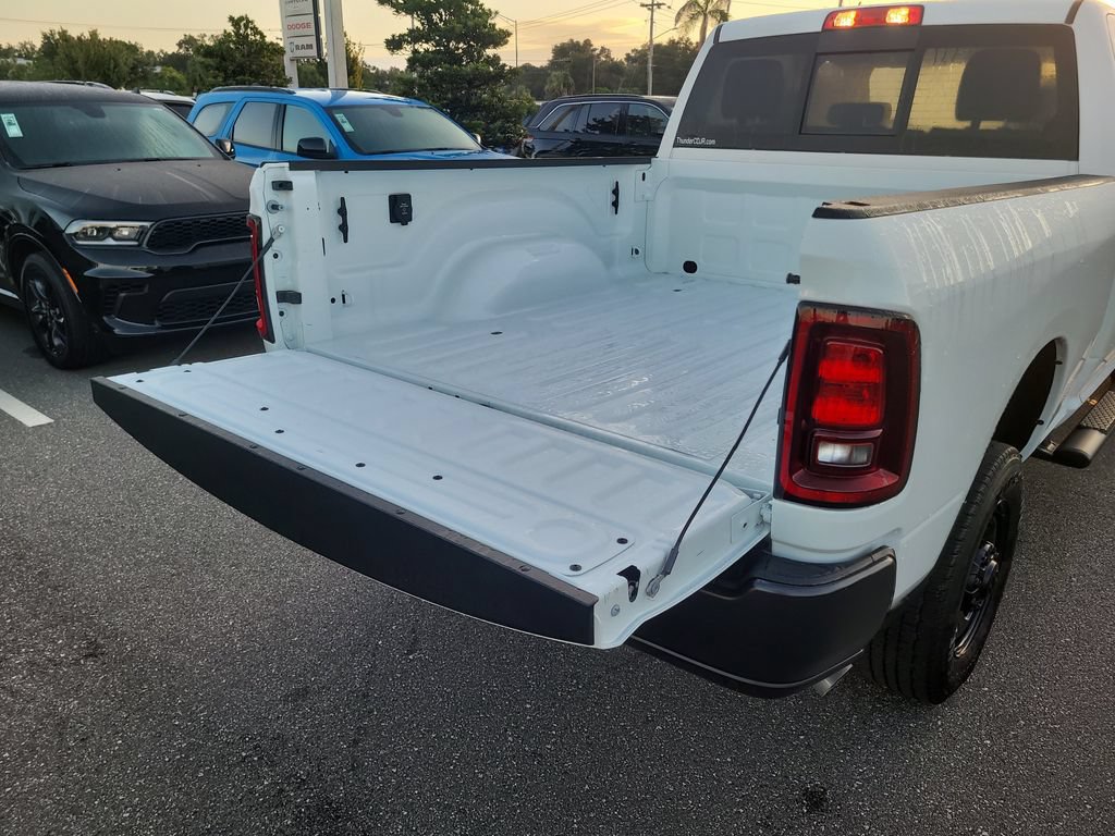 2026 RAM 2500 Tradesman - Photo 9