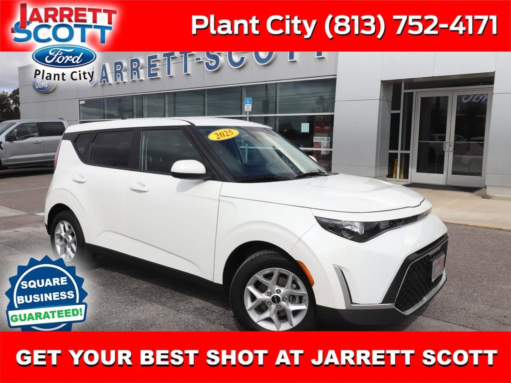 Used 2025 Kia Soul LX with VIN KNDJ23AU5S7927006 for sale in Plant City, FL