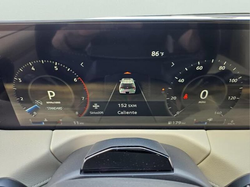 2026 Nissan Armada Platinum - Photo 30