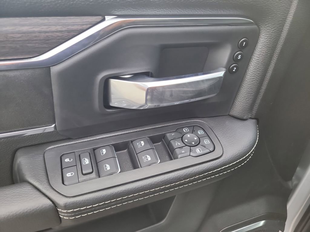 2026 Ram 3500 Laramie photo 13