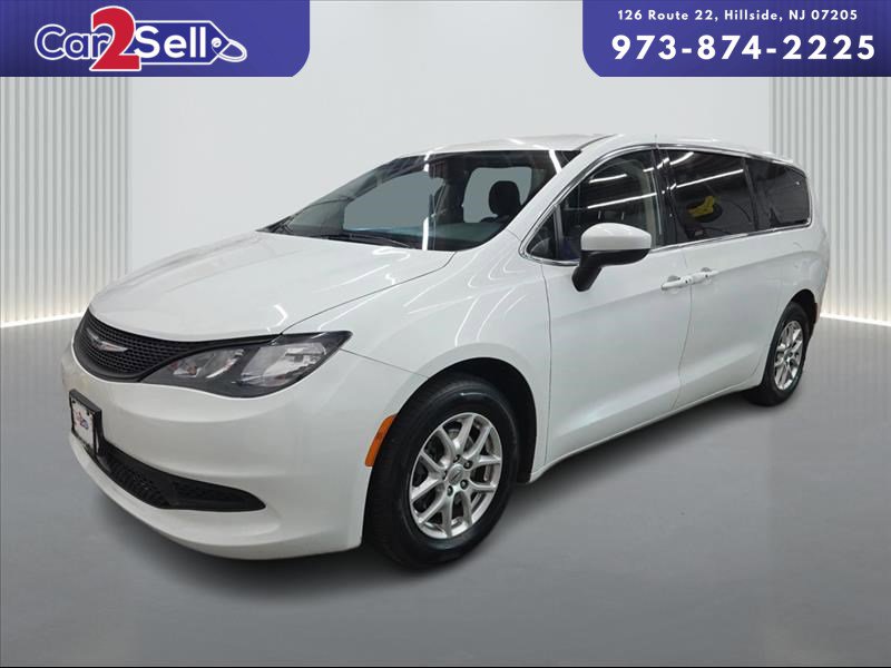 2023 Chrysler Voyager